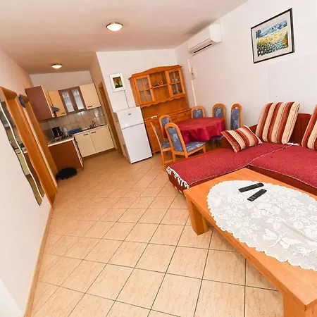 Apartamento Karacic