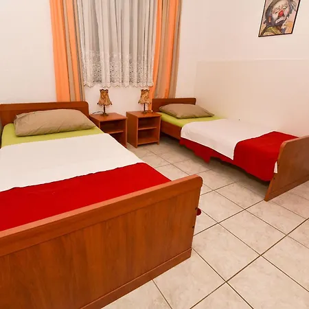Karacic Apartamento *