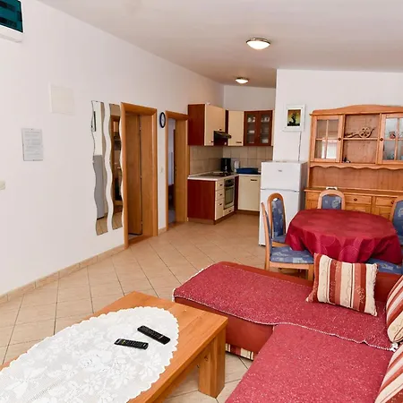 Apartamento Karacic